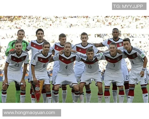 全球足球明星与球队实力排名全面解析与对比